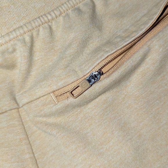 Lululemon City Sweat Short 9" Yellow Men's Small M7AB5S - Picture 6 of 10